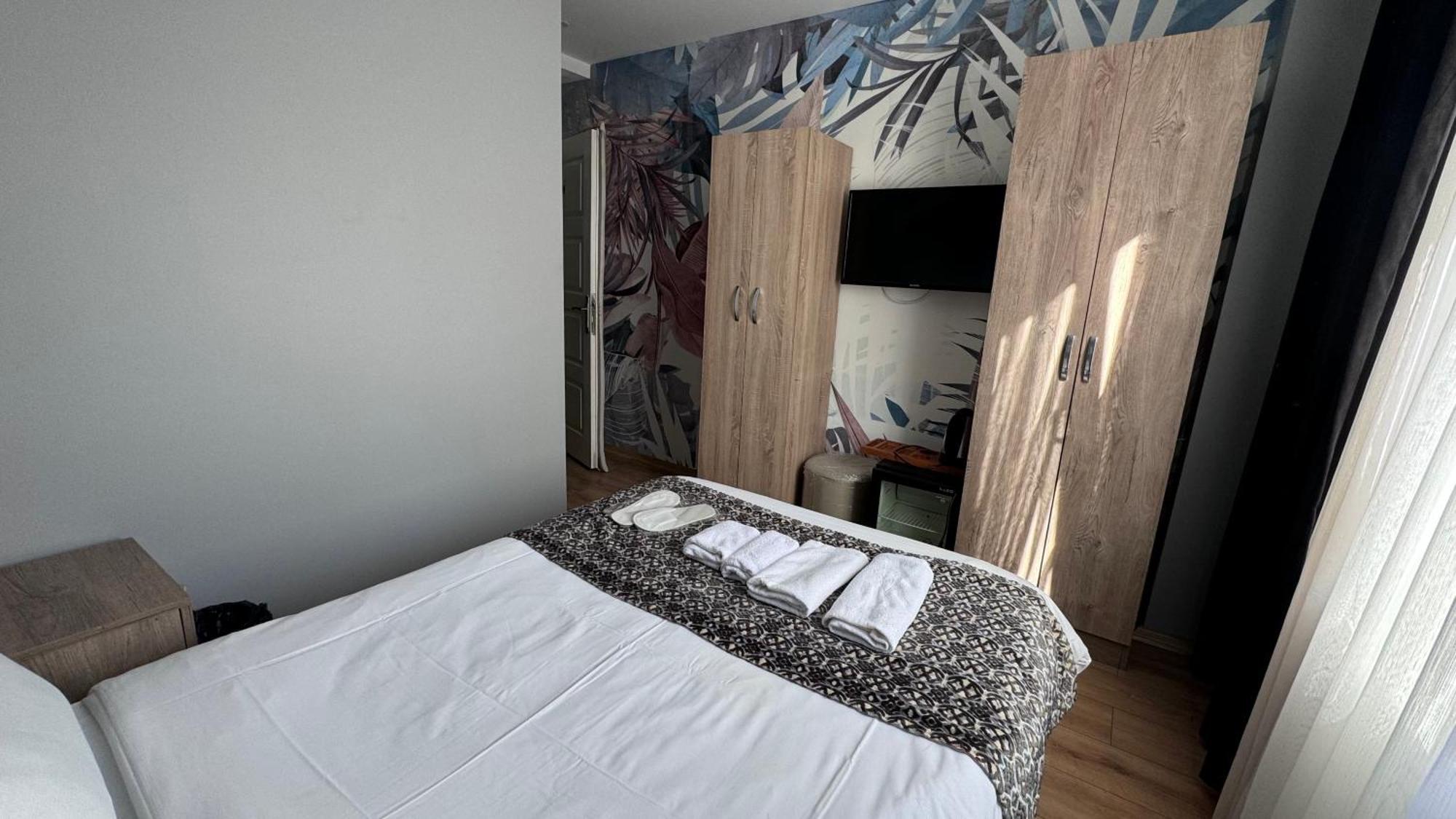 Rozza Hotel Истанбул Екстериор снимка