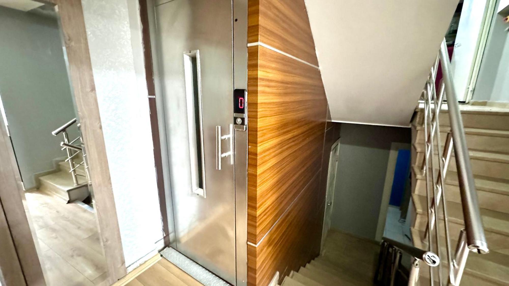 Rozza Hotel Истанбул Екстериор снимка